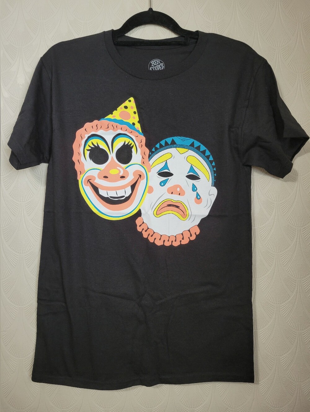 NECA Ben Cooper Clown Mask T-Shirt Loot Crate Horror Halloween size Small NWOT